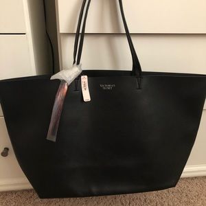 💥Brand new Victoria’s Secret black leather bag 💥